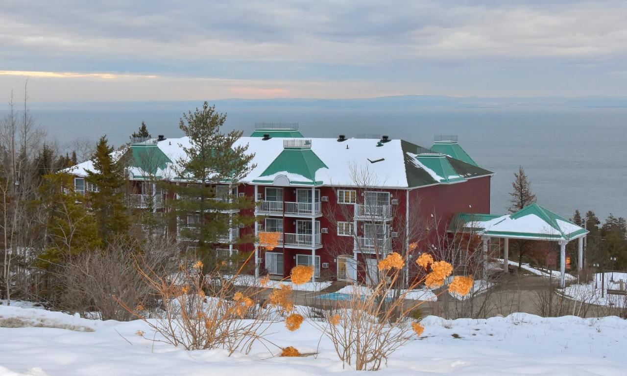 Les Pavillons Du Petit Manoir Du Casino Hotel La Malbaie Bagian luar foto